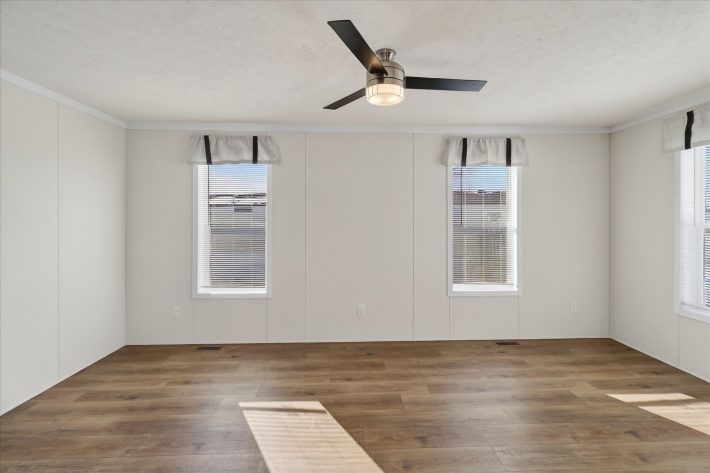 Bayshore Estates - Image 35