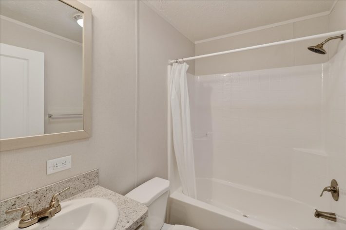 Bayshore Estates - Image 14