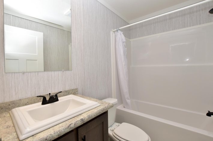 Crestview - Image 16