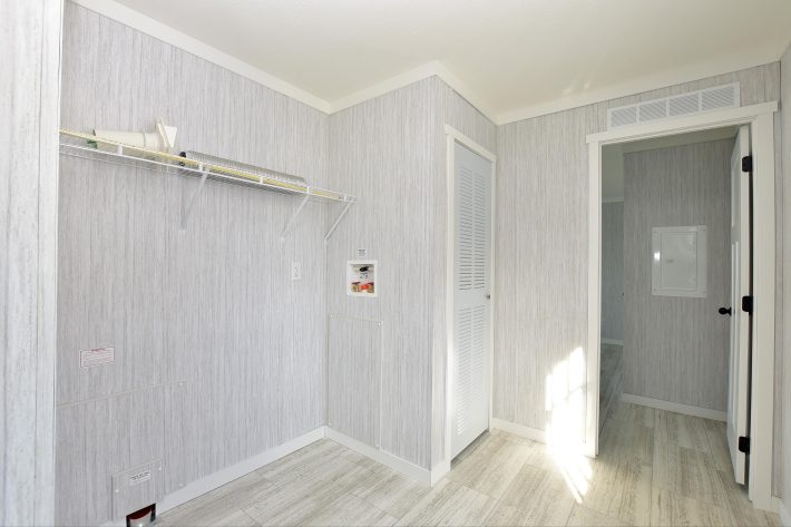 Crestview - Image 10