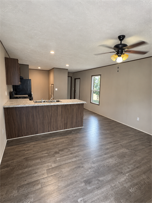 Kitchen/Living Room