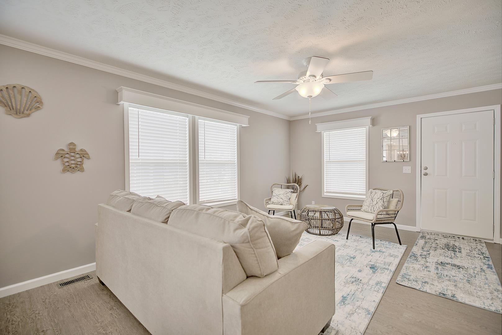 Home gallery image 6