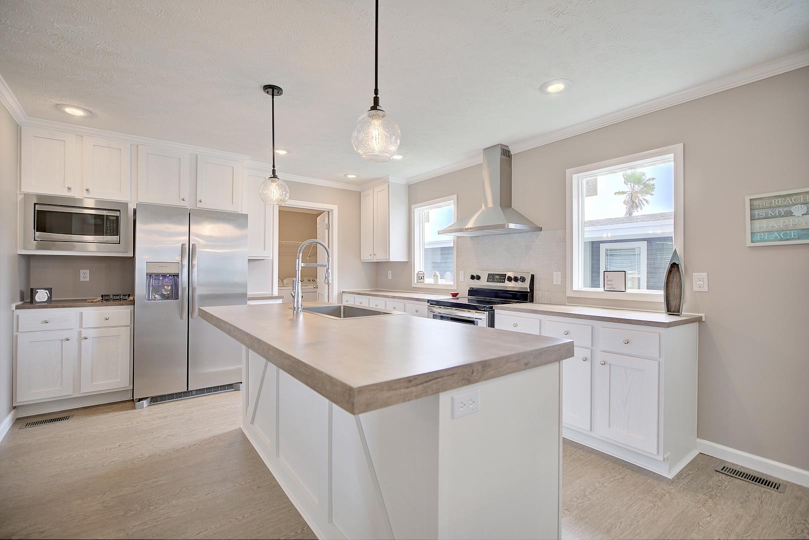 Home gallery image 11