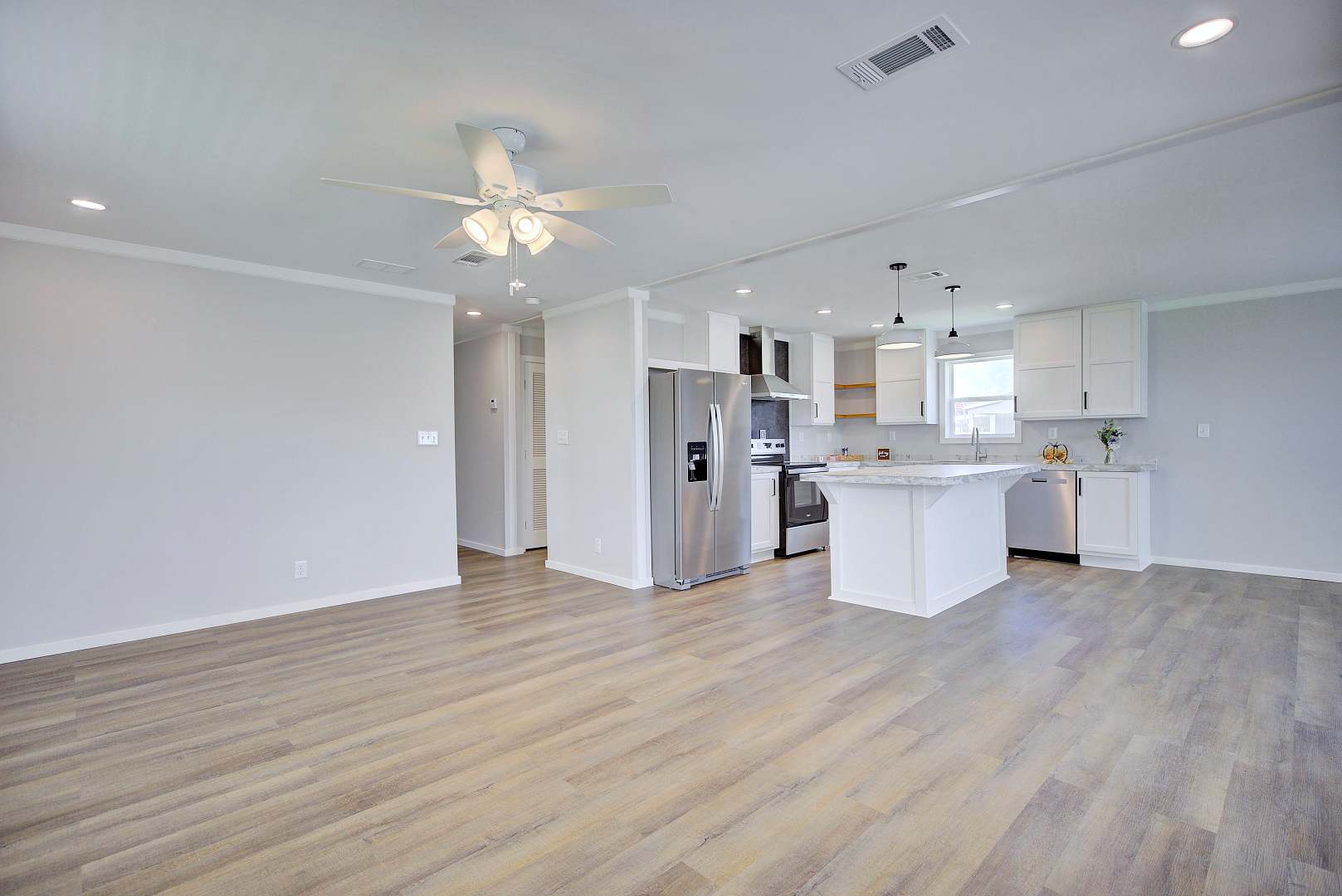 Home gallery image 8