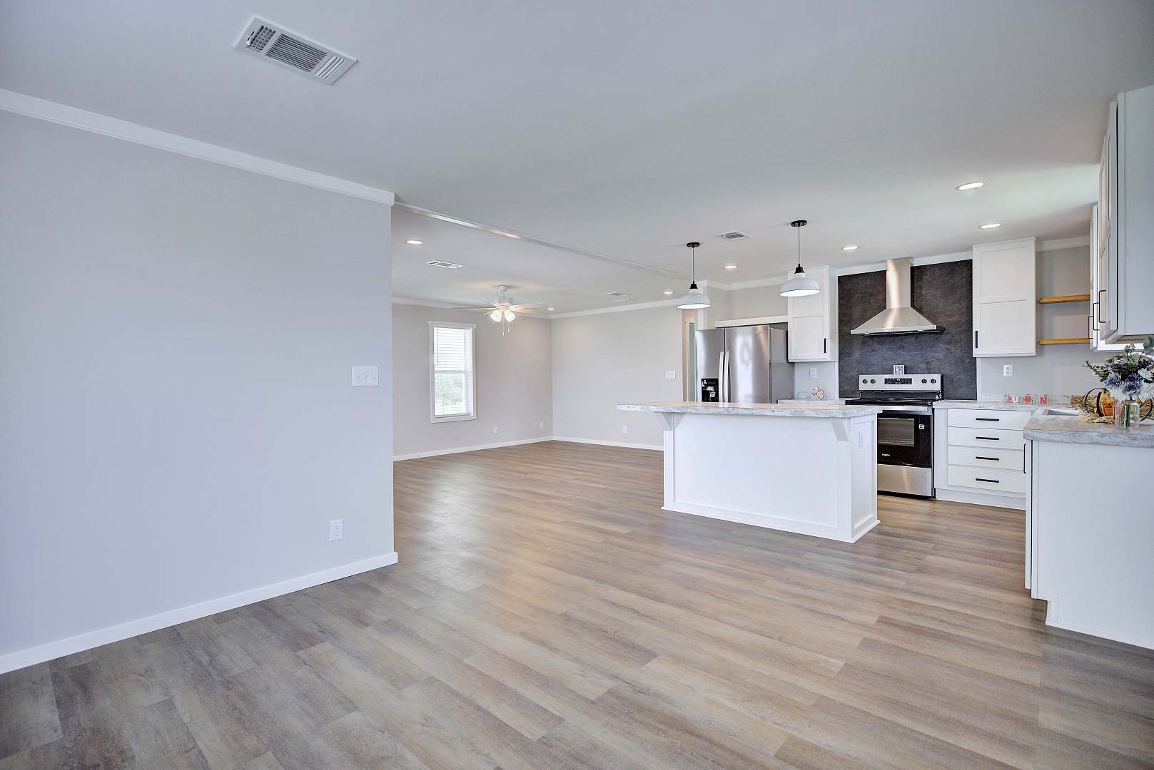 Home gallery image 14