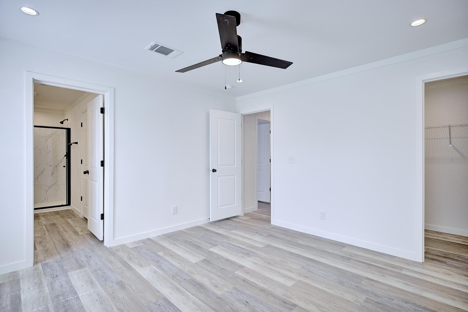 Home gallery image 19