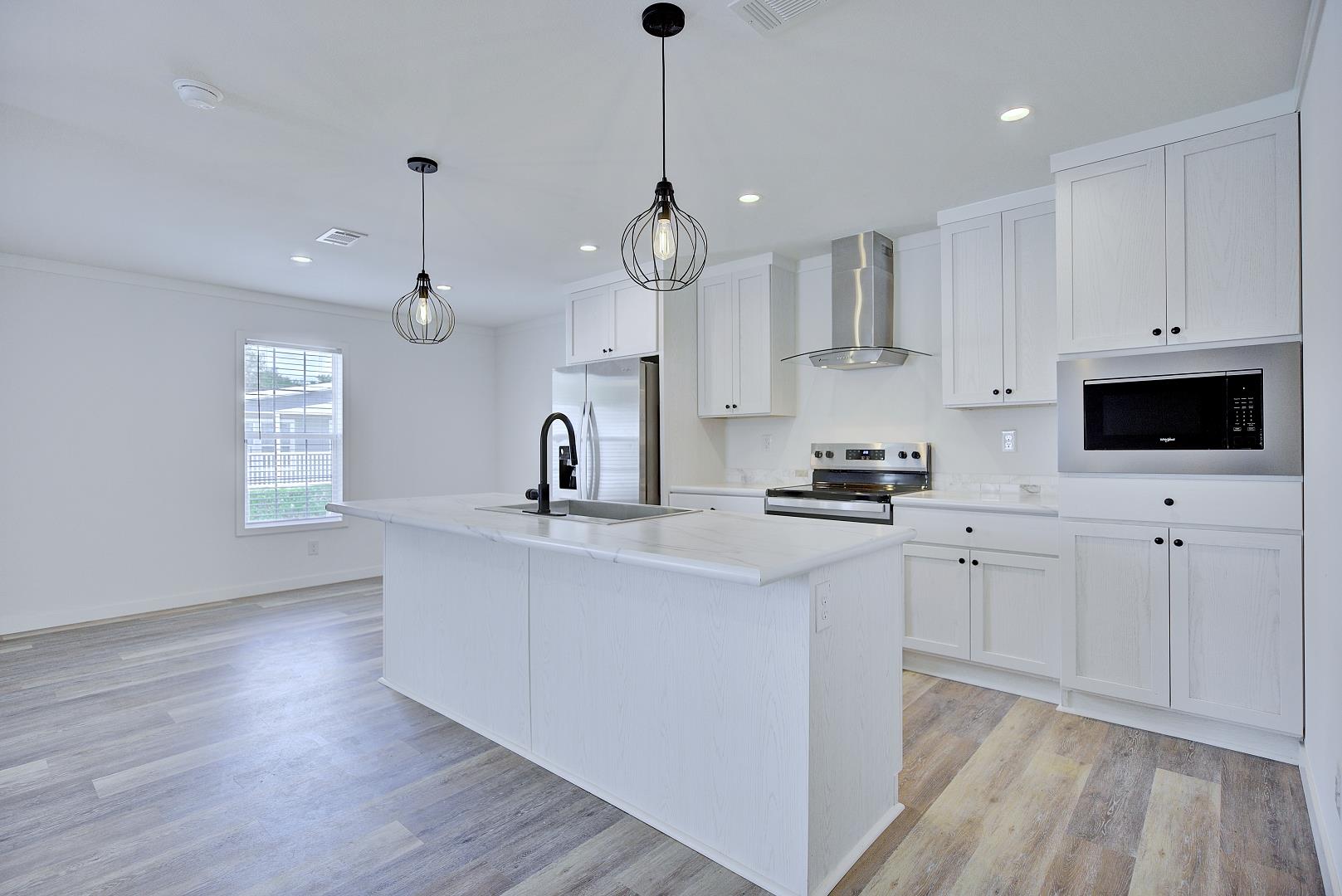 Home gallery image 24