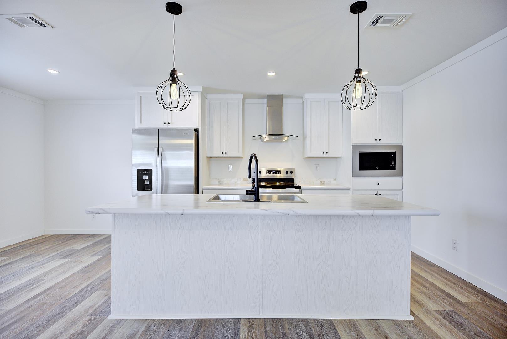 Home gallery image 25
