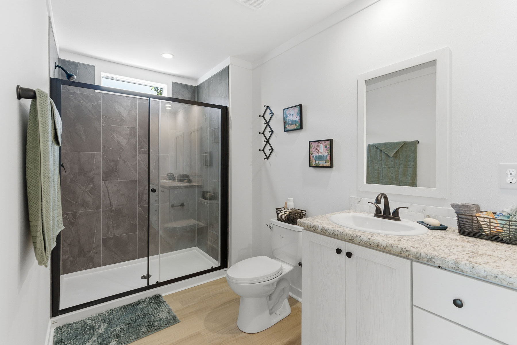 Home gallery image 21