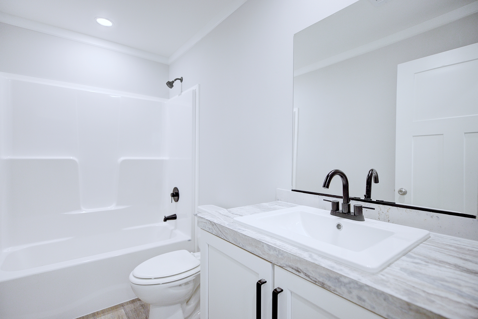 Home gallery image 11