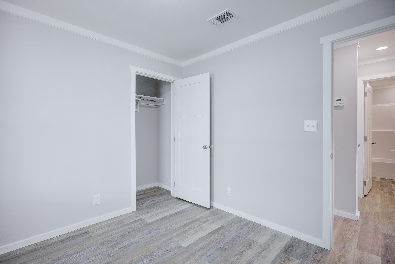 Home gallery image 9