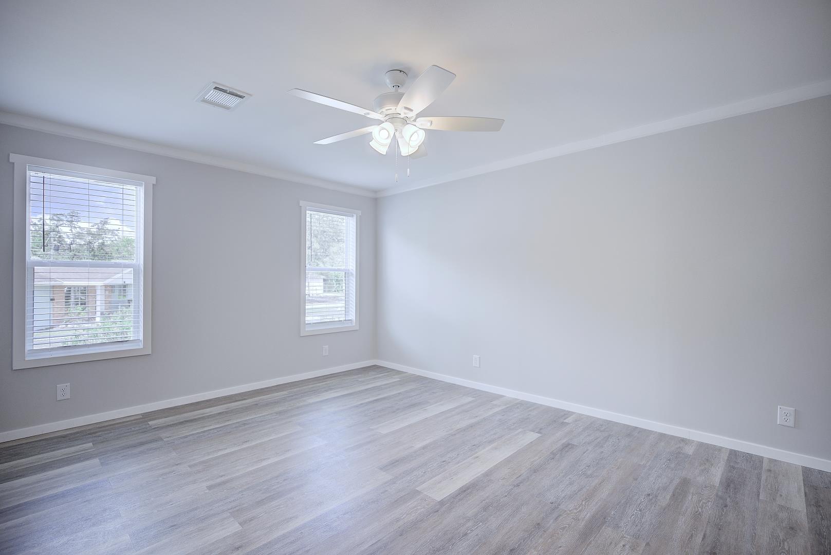 Home gallery image 12