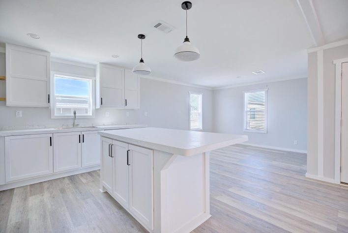 Sebring Square - Image 3