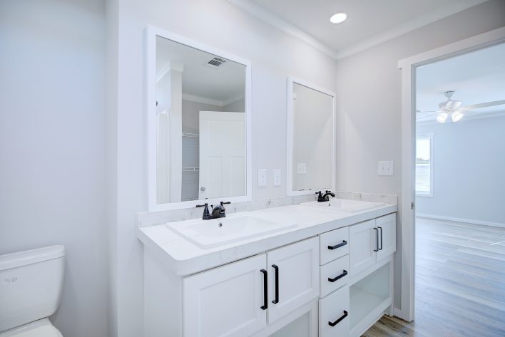 Sebring Square - Image 18