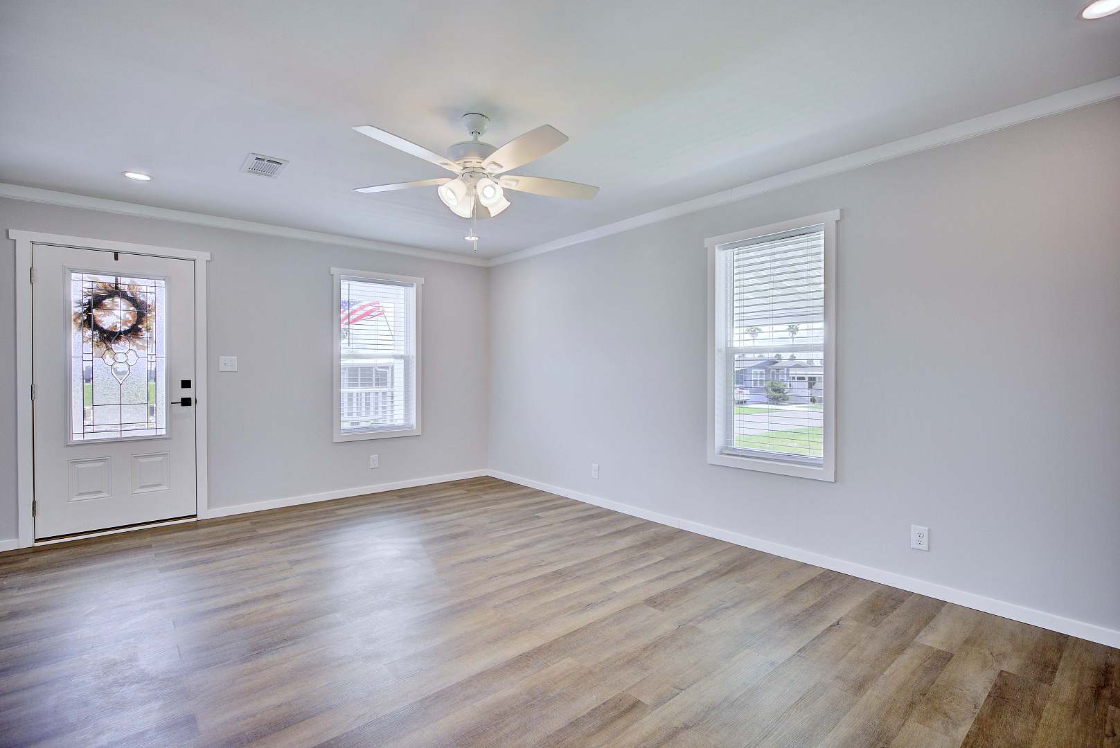 Home gallery image 10