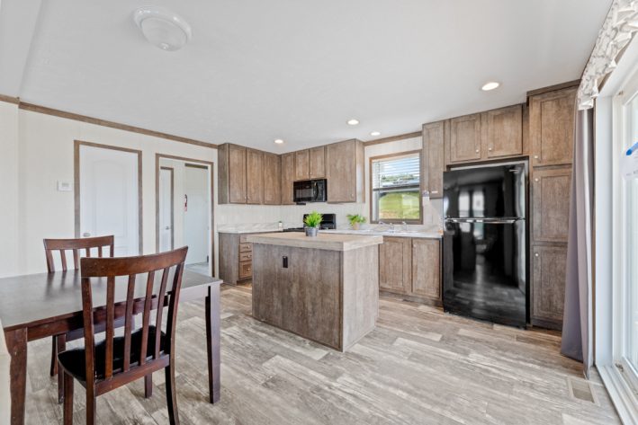 Lake Sherman Village - Image 10