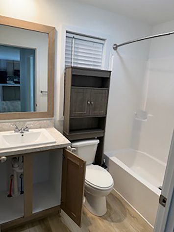 Camelot Village - Image 7