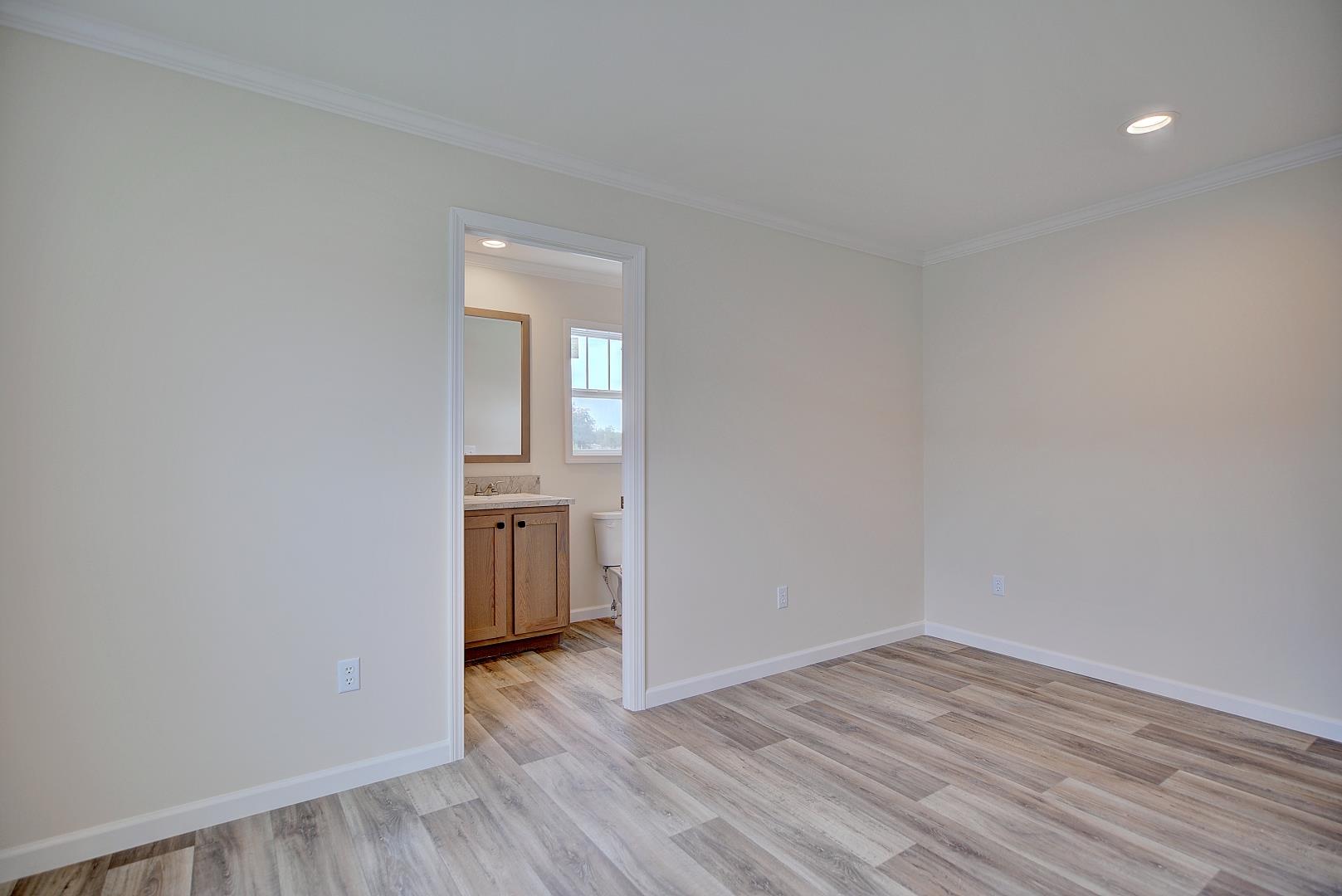 Home gallery image 9