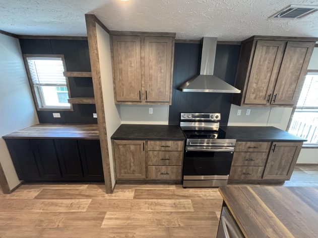 Mighty Oak - Image 1