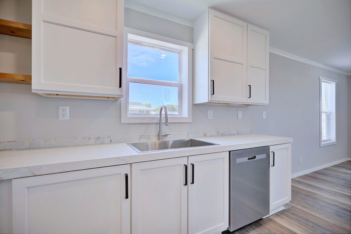 Rum Runner - Image 13