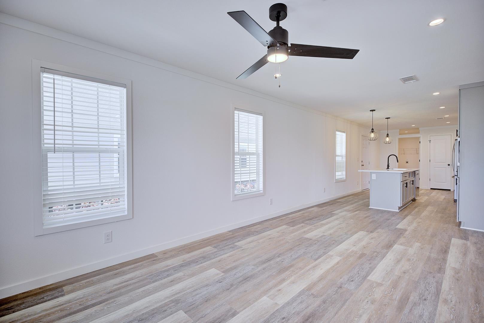 Home gallery image 5