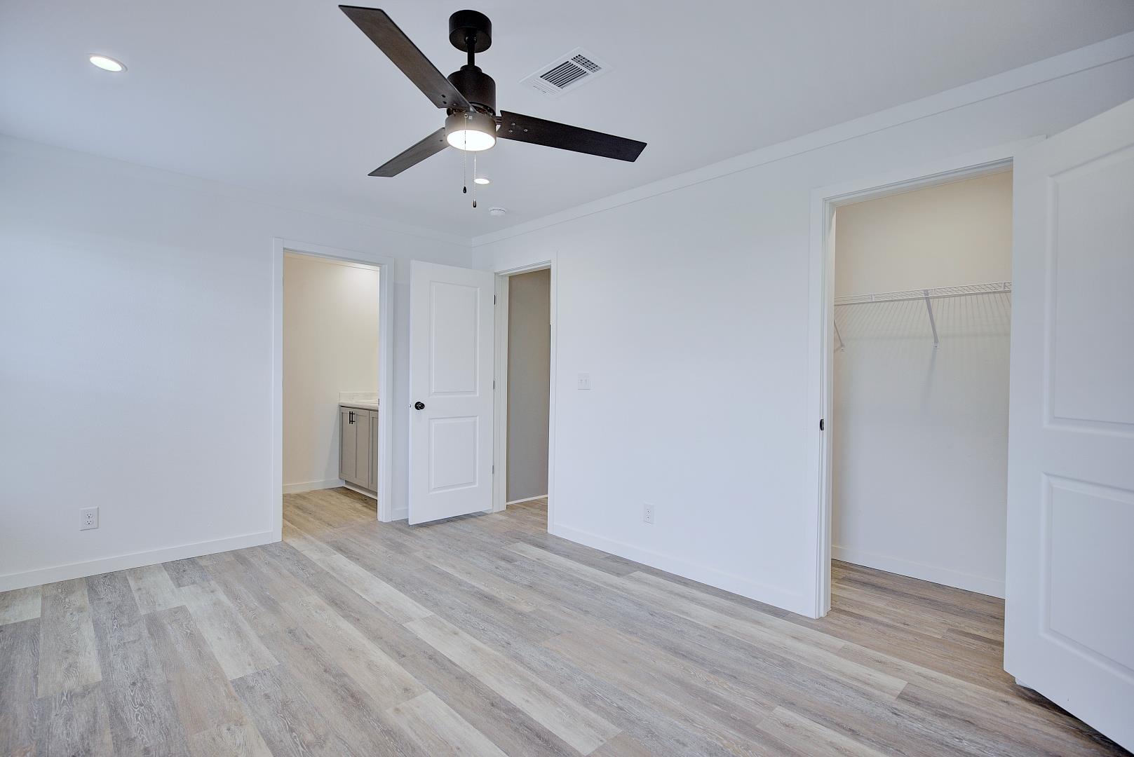 Home gallery image 10