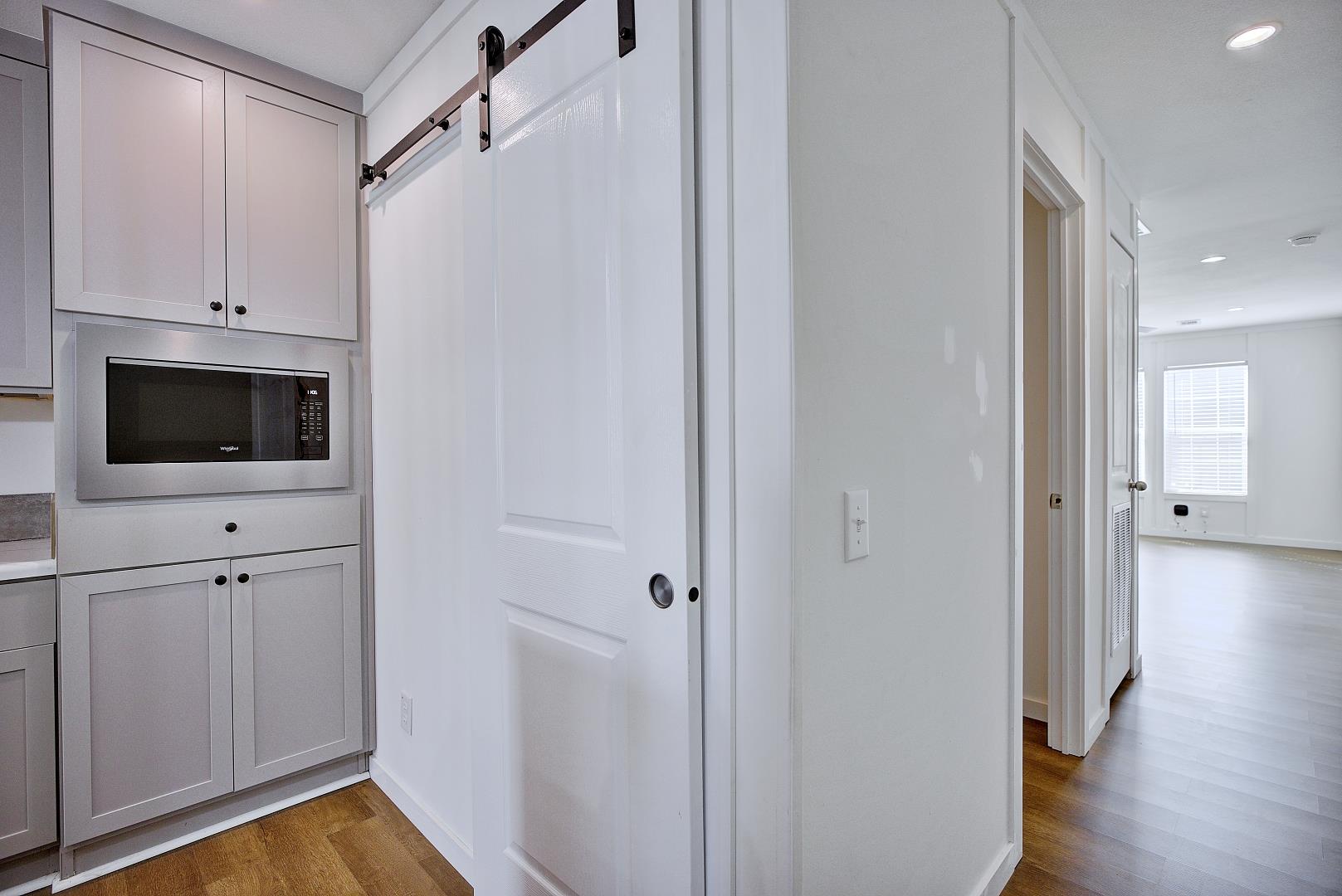 Home gallery image 12