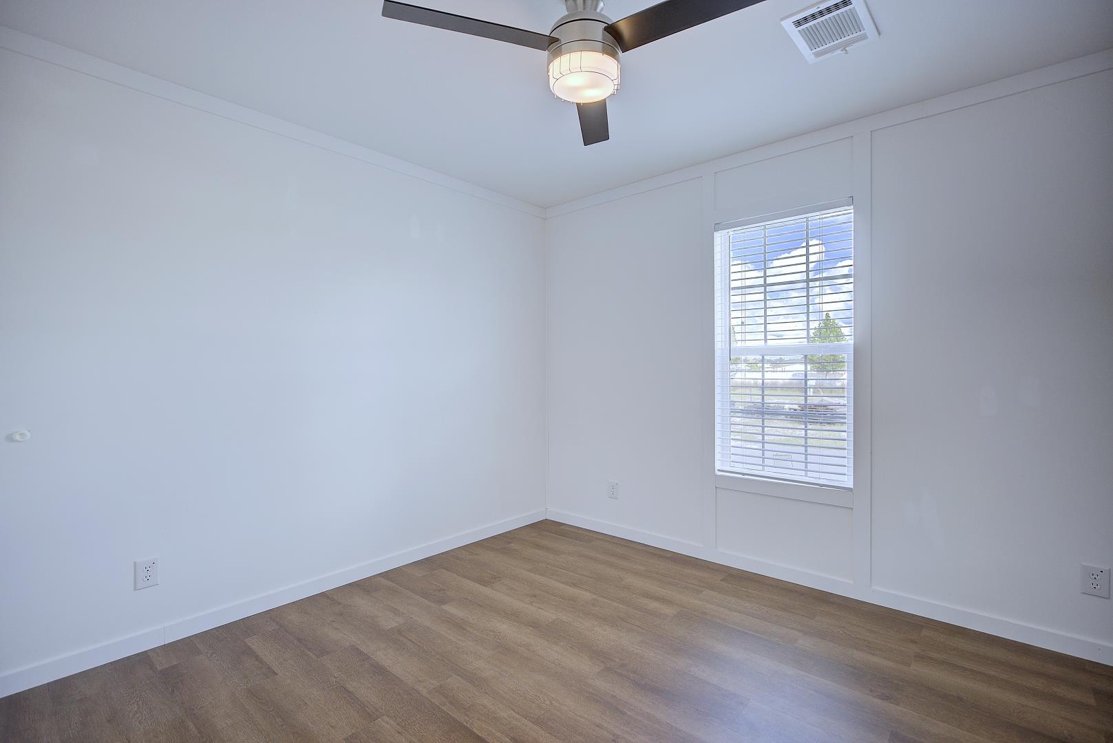 Home gallery image 16