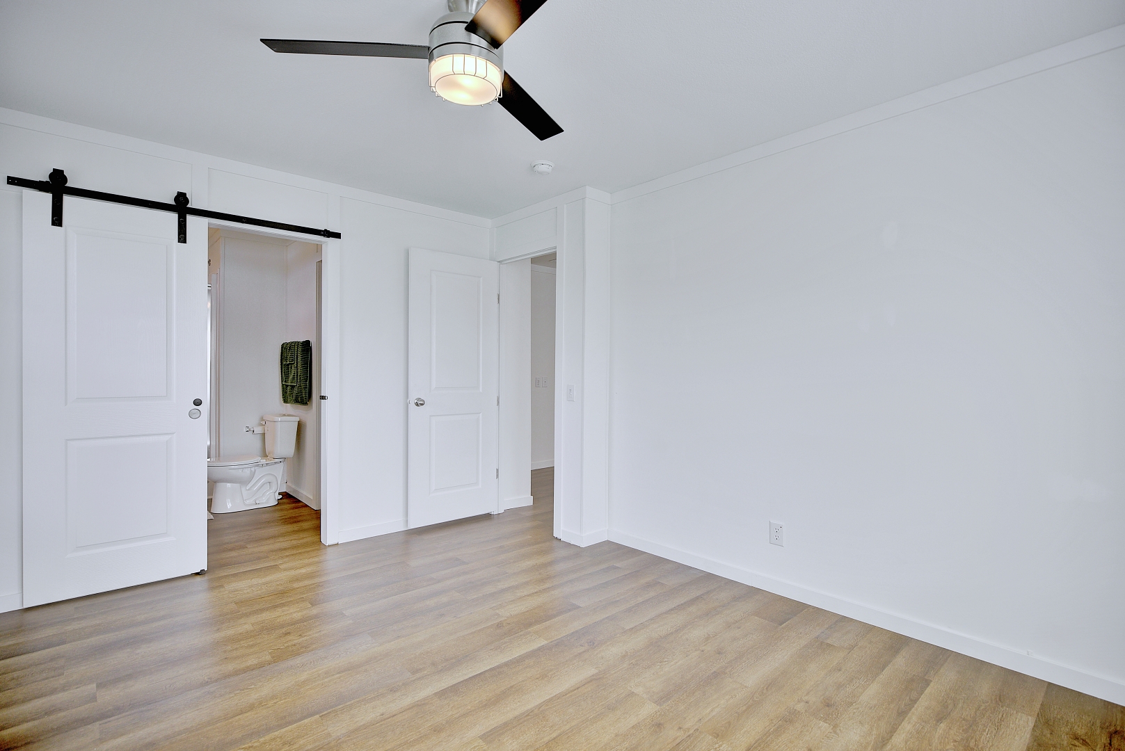 Home gallery image 25