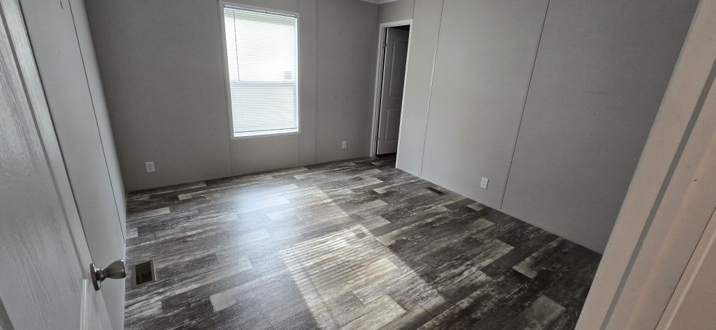 Brookview Village - Image 6