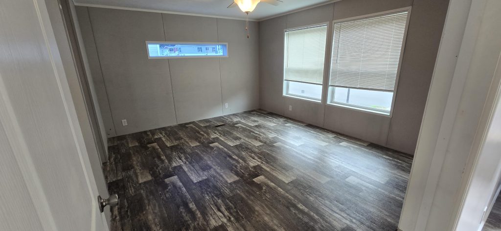 Brookview Village - Image 7