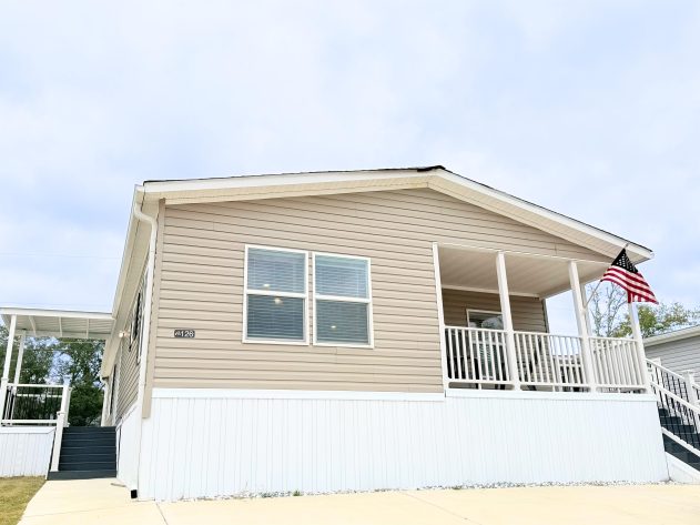 Saddle Creek - Image 3