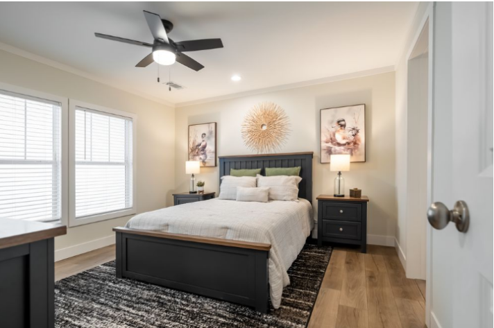 Saddle Creek - Image 4