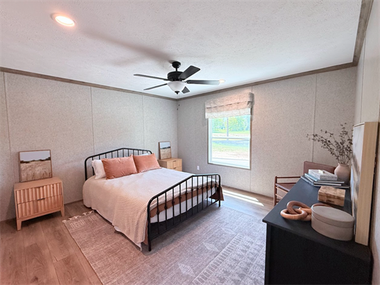 Saddle Creek - Image 8