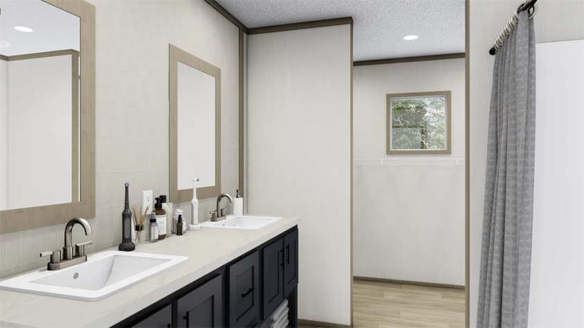 Saddle Creek - Image 5