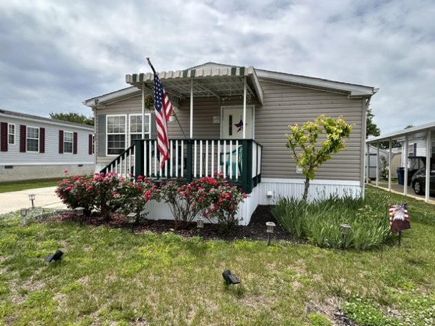 Maplewood Village - Image 1