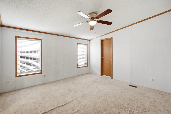 Maplewood Village - Image 12