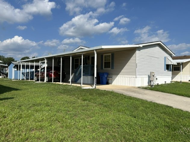Maplewood Village - Image 1