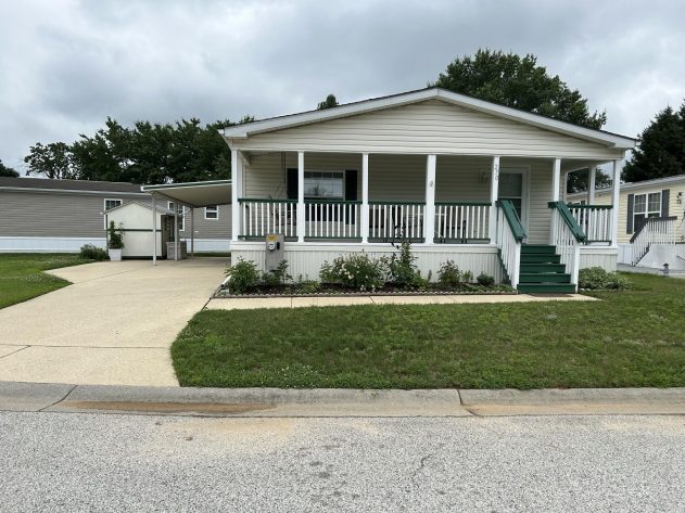 Maplewood Village - Image 1
