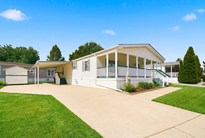 Maplewood Village - Image 2