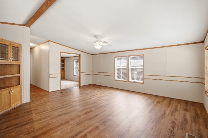 Maplewood Village - Image 5