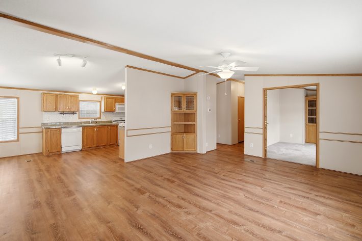 Maplewood Village - Image 6