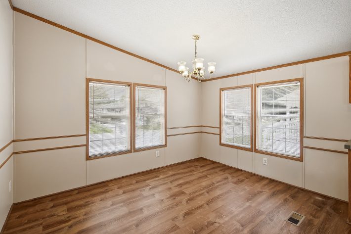 Maplewood Village - Image 8