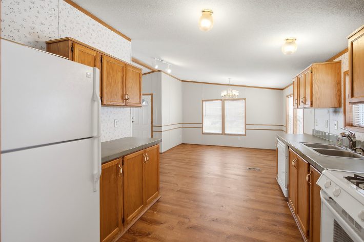 Maplewood Village - Image 12