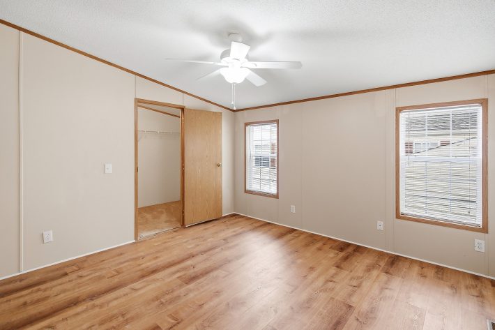 Maplewood Village - Image 15