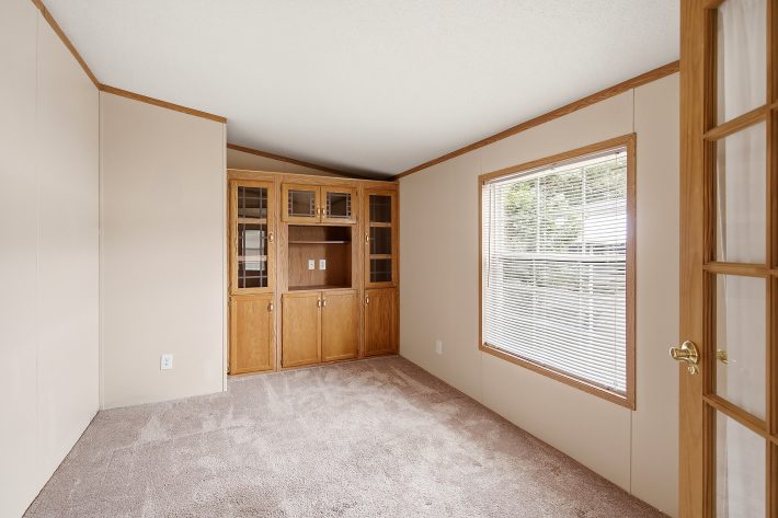 Maplewood Village - Image 21