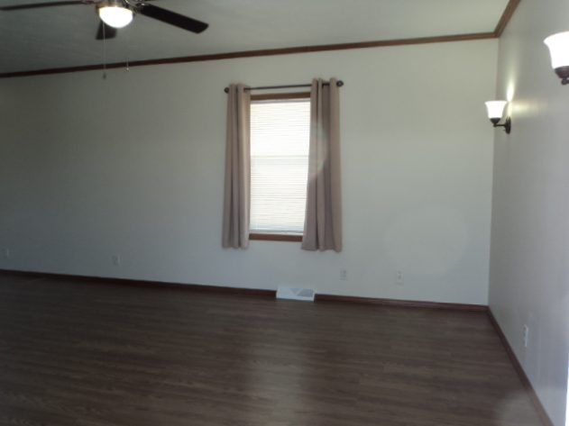 D & R Village - Image 15