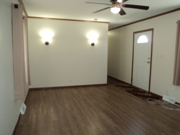 D & R Village - Image 16