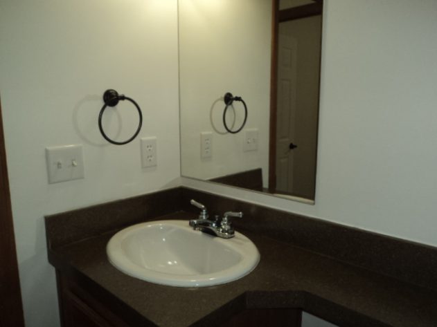 D & R Village - Image 18