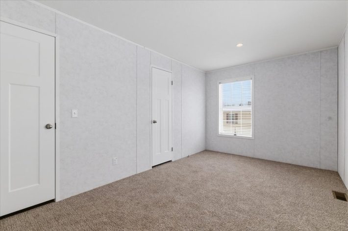 Brookview Village - Image 11